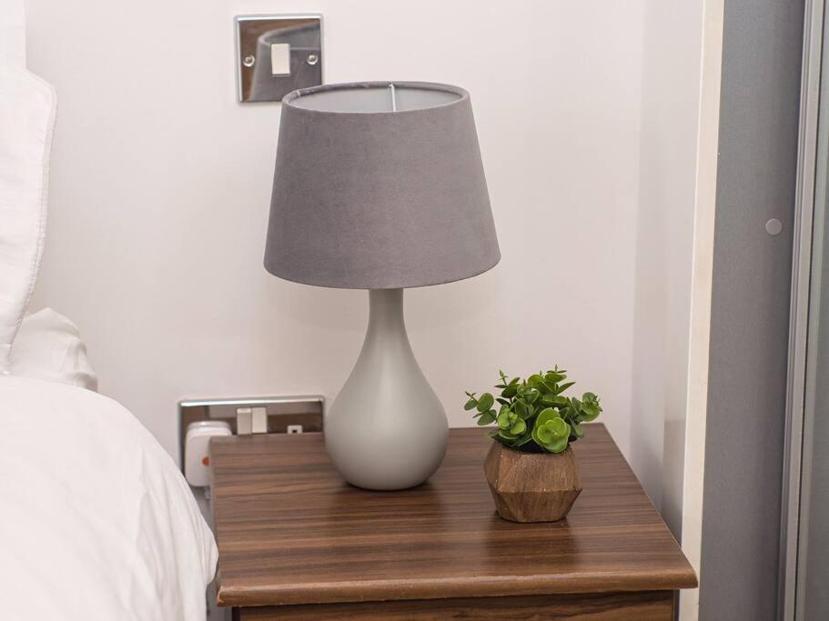 Lovely 1 Bedroom Apartment - Bham City Centre Birmingham Zewnętrze zdjęcie